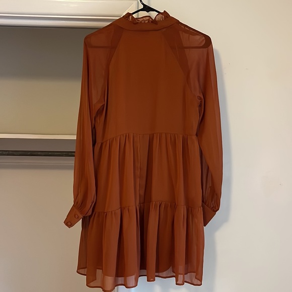 Small fall dress! - Picture 2 of 4